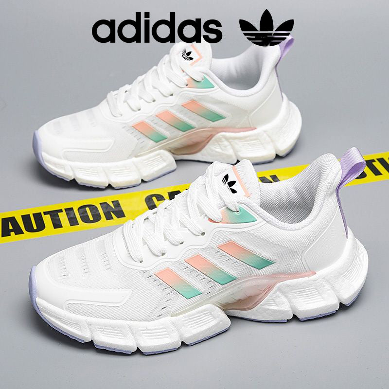 Pánske ležérne topánky Adidas s mäkkou podrážkou a pohodlným odpružením.