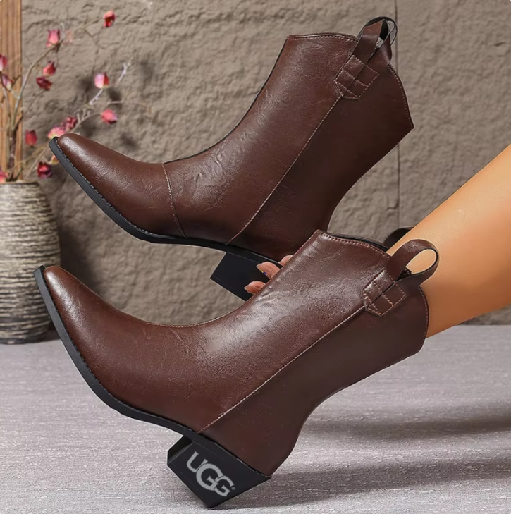 Čižmy UGG Alessandra Western